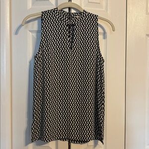 LOFT sleeveless shirt with keyhole size XXSP NWOT